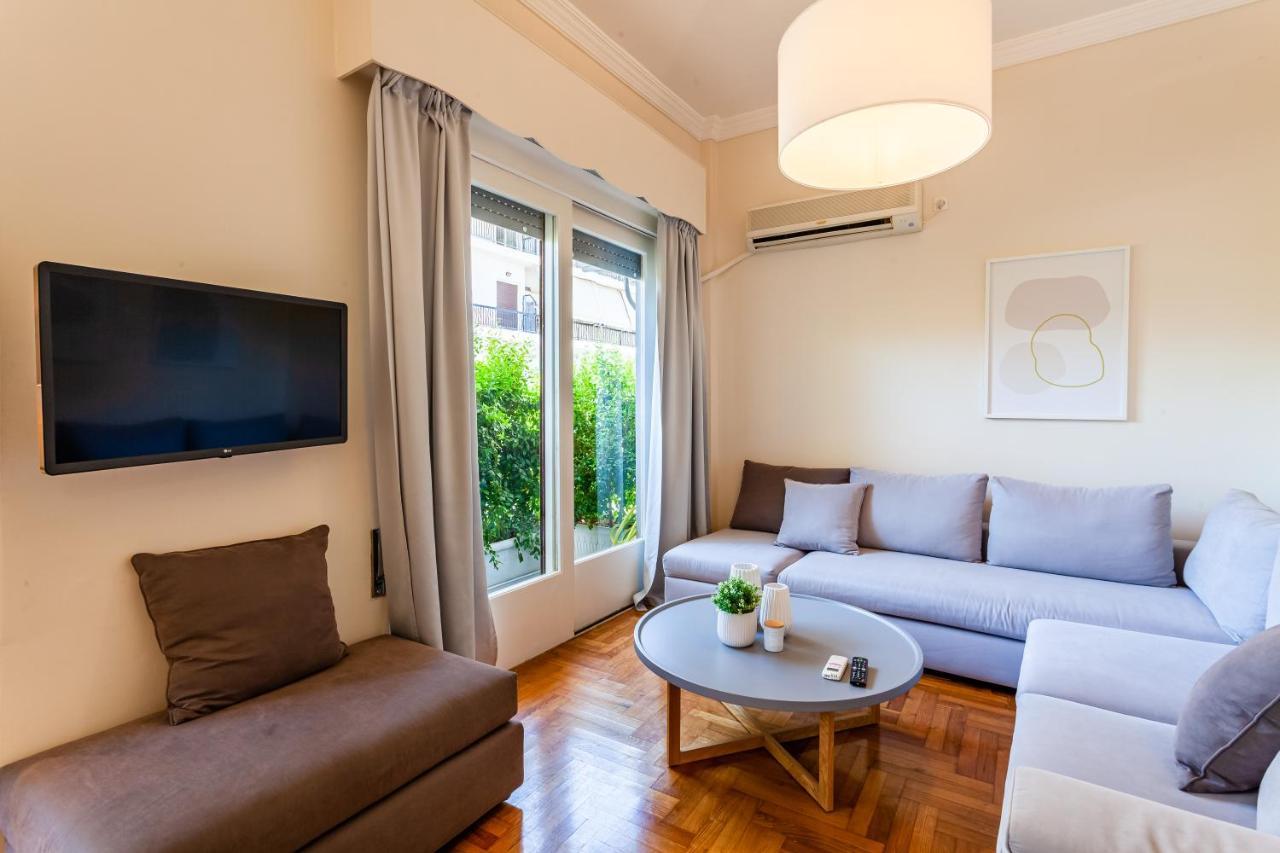 A Homes Greece - Urban Garden Retreat Kalamata Exterior foto